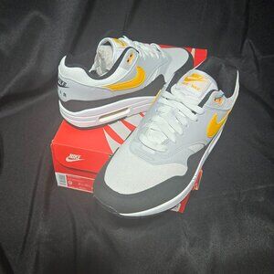 Nike Air Max 1 (Gold Swish)